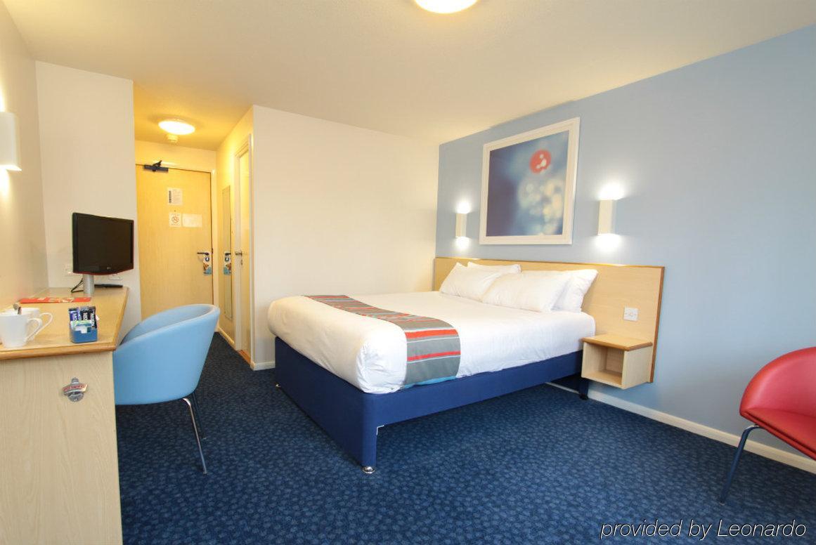 Travelodge London City Airport Exterior photo