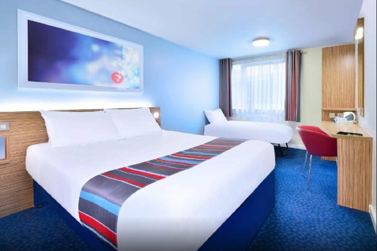 Travelodge London City Airport Exterior photo