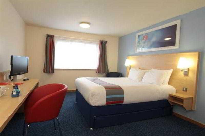 Travelodge London City Airport Exterior photo